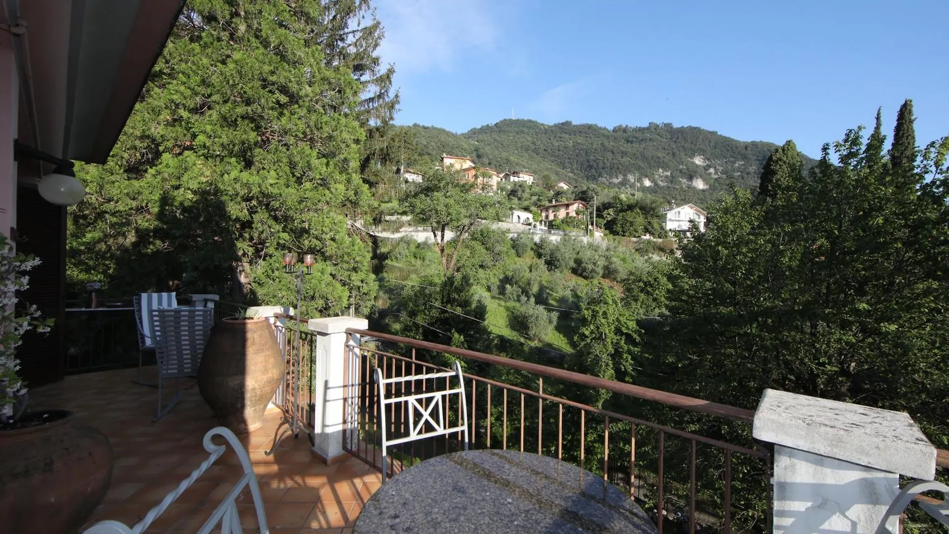 Wonderful Lake Front Appartment Near Bellagio Limonta Apartment
